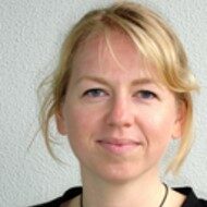 Dr. Dörte Apelt 